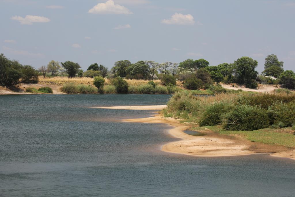 Zambezi Mubala Camp Otel Katima Mulilo Dış mekan fotoğraf